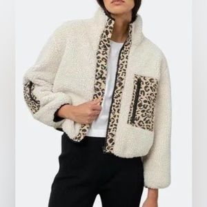 Rails White w/ Leopard Fleece Size S
